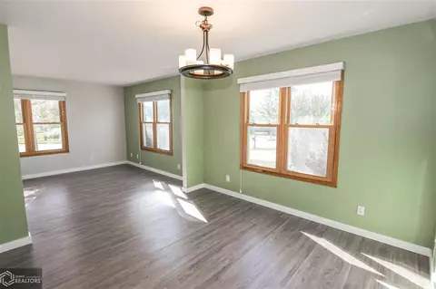 1319 Nebraska Ave, Ames, IA 50014 photo 6