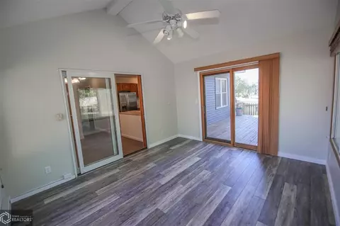1319 Nebraska Ave, Ames, IA 50014 photo 12