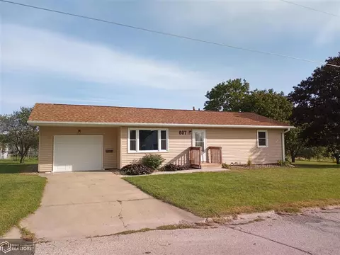 607 E Page St, Creston, IA 50801 photo 1