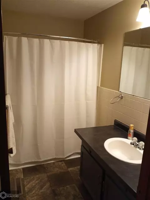 607 E Page St, Creston, IA 50801 photo 7