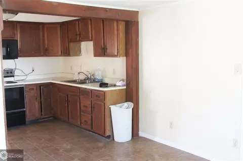 51 S 7th St, Hamilton, IL 62341 photo 7