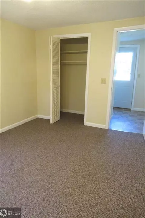 51 S 7th St, Hamilton, IL 62341 photo 15
