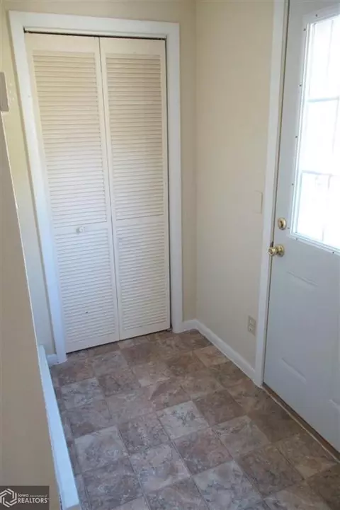 51 S 7th St, Hamilton, IL 62341 photo 16