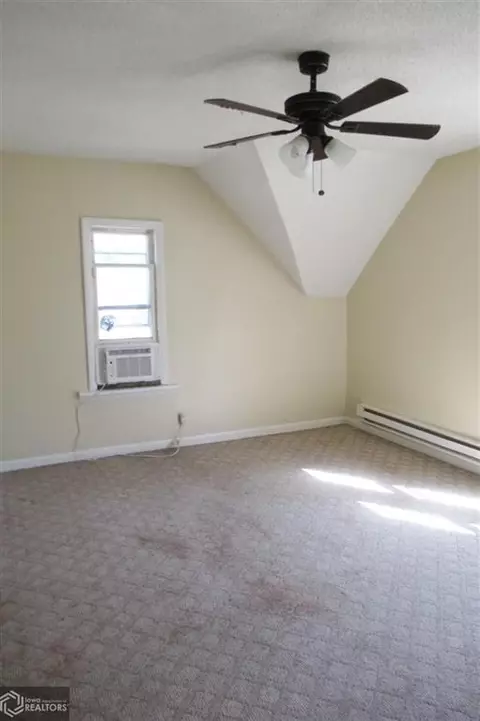 51 S 7th St, Hamilton, IL 62341 photo 20