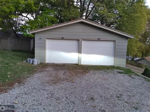 610 7th St, Eldon, IA 52554 photo 3