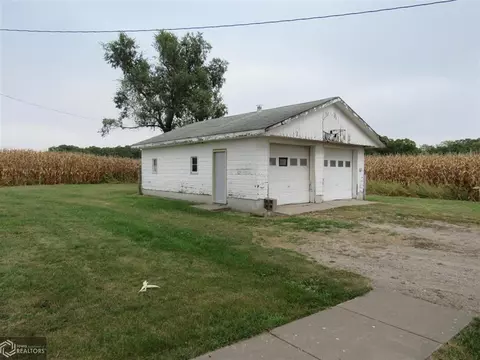 1807 30th St, Eldon, IA 52554 photo 10