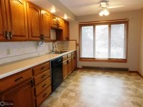 305 Cedar St, Westside, IA 51467 photo 8