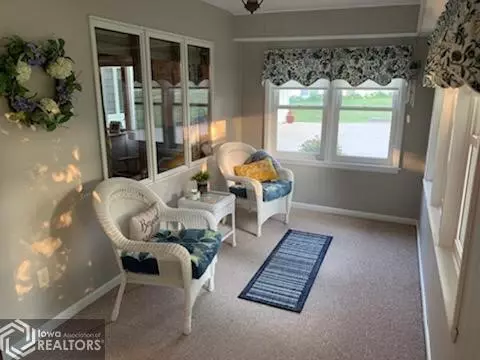 305 Cedar St, Westside, IA 51467 photo 2