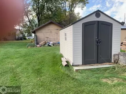1391 Olive Ave, Hampton, IA 50441 photo 17