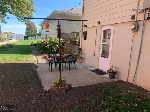 605 E 3rd St, Carroll, IA 51401 photo 18