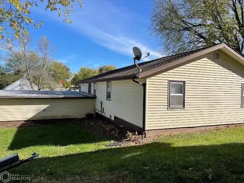 210 E 11th St, Atlantic, IA 50022 photo 7