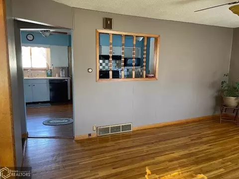 210 E 11th St, Atlantic, IA 50022 photo 15
