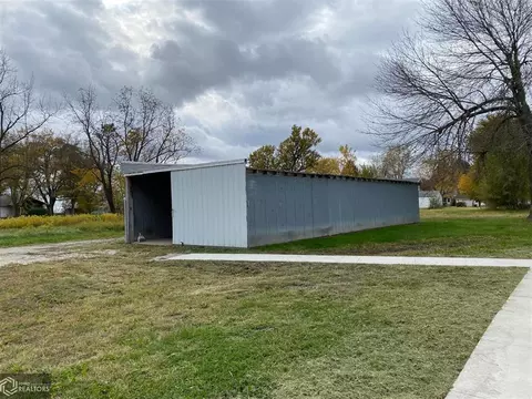 202 3rd St W, Weldon, IA 50264 photo 5