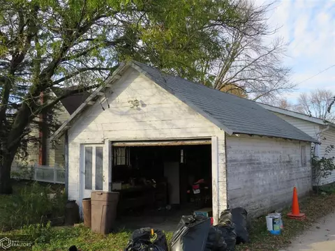 414 2nd St SE, Hampton, IA 50441 photo 7