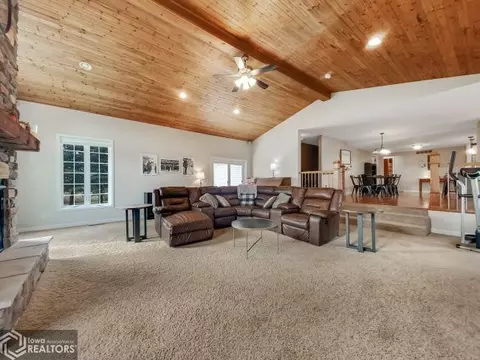 1660 140th St, Hampton, IA 50441 photo 12