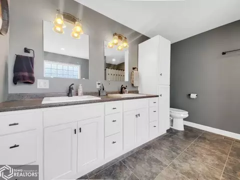 1660 140th St, Hampton, IA 50441 photo 17