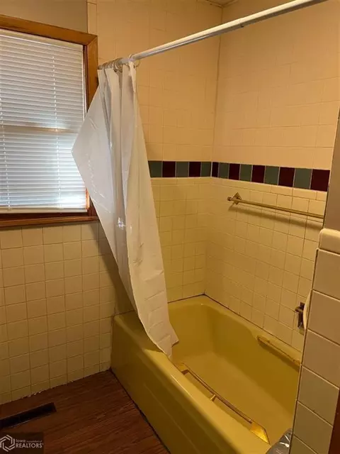 121 E Wall St, Exline, IA 52555 photo 16