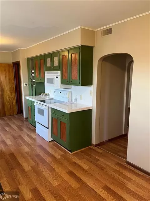 121 E Wall St, Exline, IA 52555 photo 6