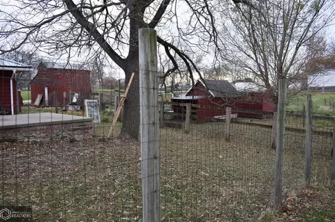 121 E Wall St, Exline, IA 52555 photo 26