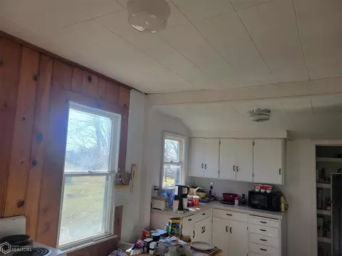 850 Elm, Hamilton, IL 62341 photo 3