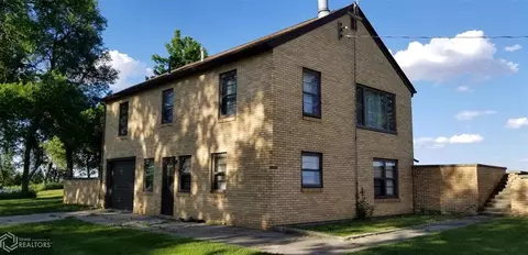 2165 Wright Ave, Rowan, IA 50470 photo 2
