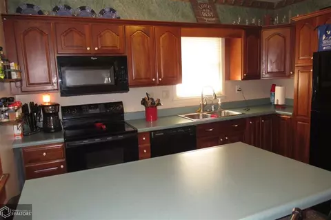 50 S 14th St, Hamilton, IL 62341 photo 17