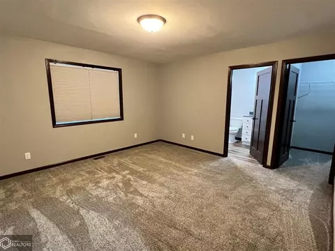 619 3rd St NE, Hampton, IA 50441 photo 16