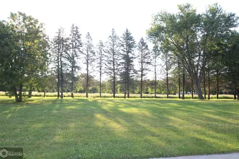 1333 N Kentucky Ave, Mason City, IA 50401