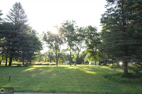1317 N Kentucky Ave, Mason City, IA 50401