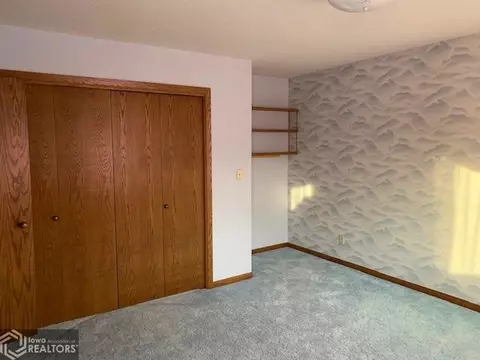 1654 Dorell Dr, Hampton, IA 50441 photo 8
