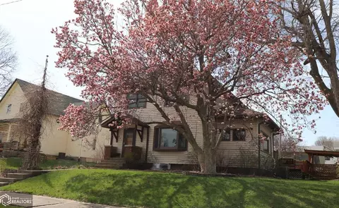 405 E 5th St, Atlantic, IA 50022 photo 2