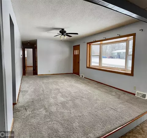 1327 Casley, Hamilton, IL 62341 photo 4