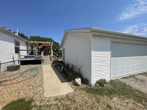 1310 E Cross St, Centerville, IA 52544 photo 46