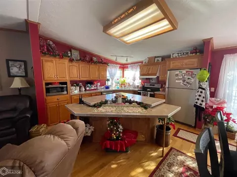 1310 E Cross St, Centerville, IA 52544 photo 12