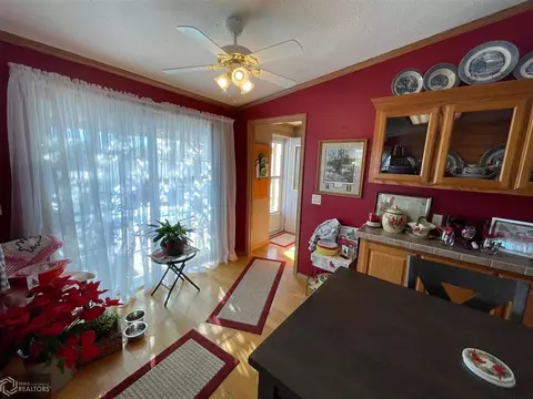 1310 E Cross St, Centerville, IA 52544 photo 16