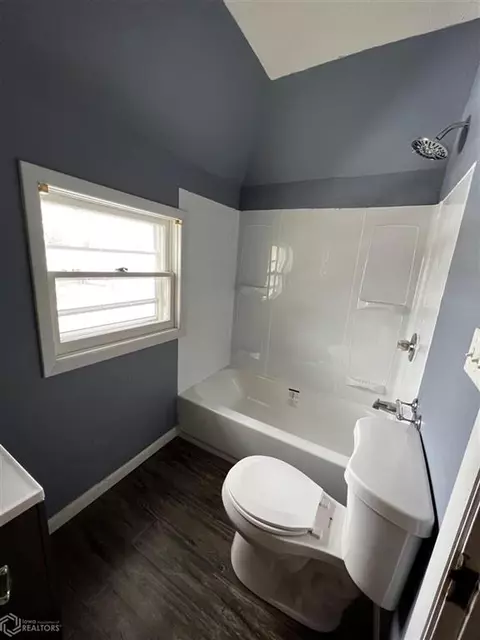 1061 Oak St, Hamilton, IL 62341 photo 21
