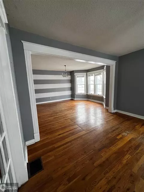 1061 Oak St, Hamilton, IL 62341 photo 7