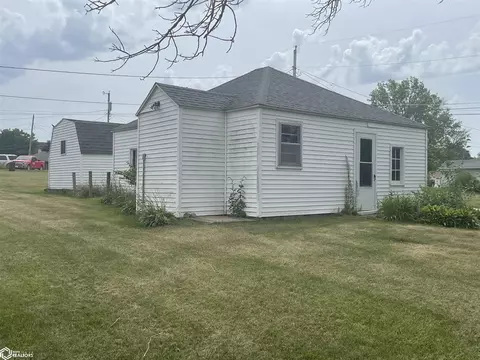 302 2nd St, Garwin, IA 50632 photo 2