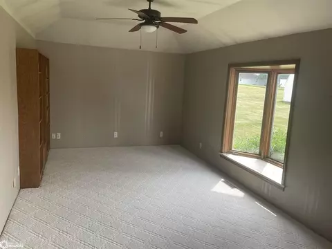 302 2nd St, Garwin, IA 50632 photo 19