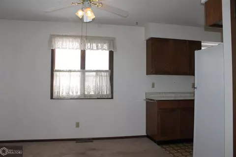 403 3rd Ave E, Thompson, IA 50478 photo 3