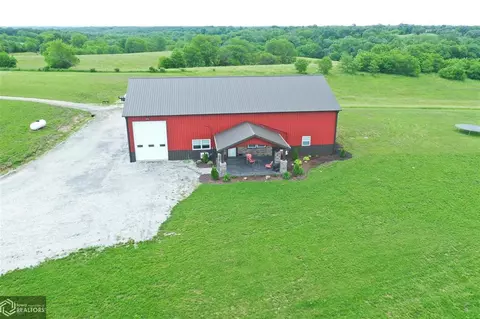 26491 Quinn Rd, Leon, IA 50144
