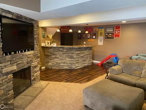 2400 Maple Ridge Dr, Denison, IA 51442 photo 38