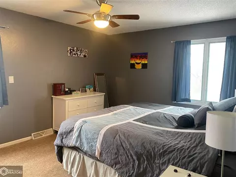 2400 Maple Ridge Dr, Denison, IA 51442 photo 21