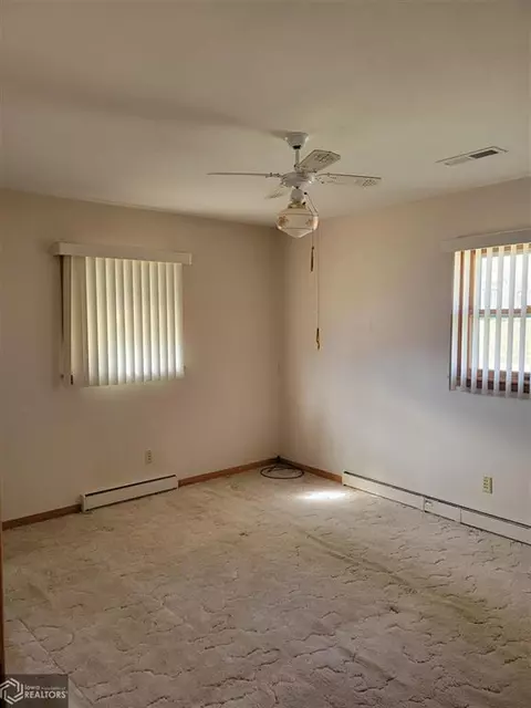 460 Main, Hamilton, IL 62341 photo 14