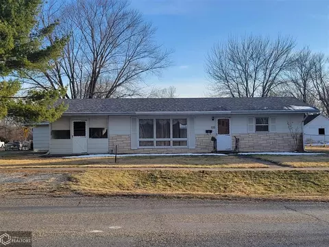 460 Main, Hamilton, IL 62341 photo 1