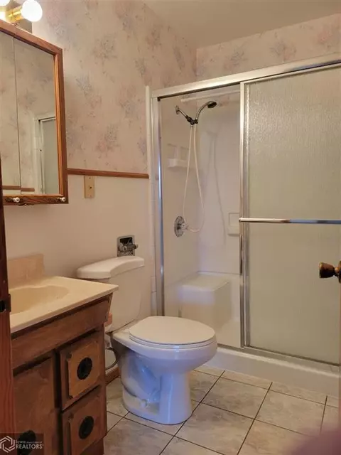 460 Main, Hamilton, IL 62341 photo 10