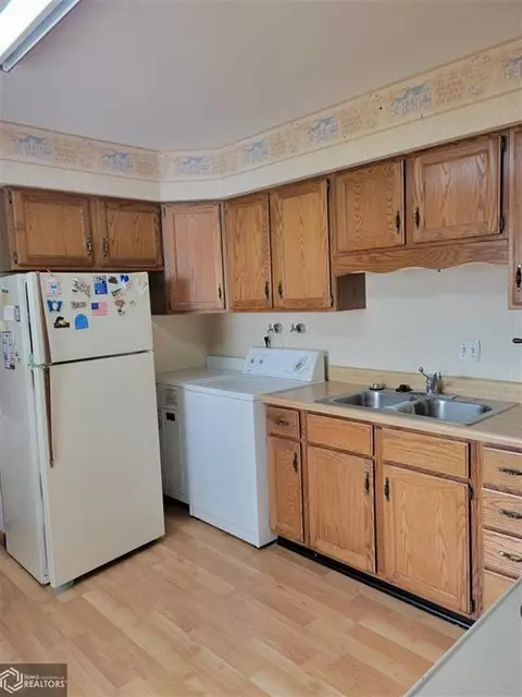 460 Main, Hamilton, IL 62341 photo 6