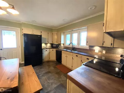 310 S Main St, Centerville, IA 52544 photo 6