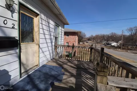 702 E 14th St, Atlantic, IA 50022 photo 3