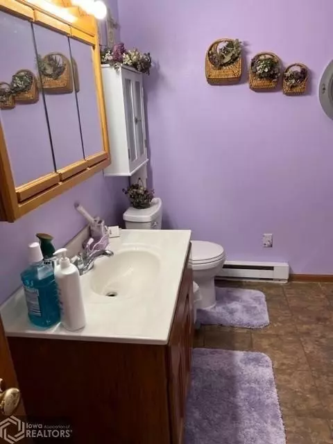 104 E Pleasant, Cincinnati, IA 52549 photo 15